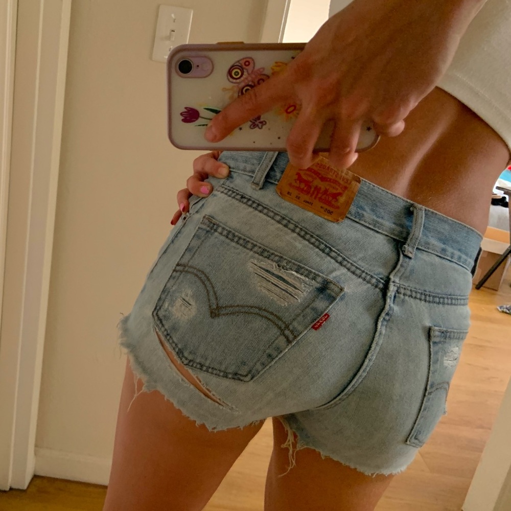 LEVIS 505 straight shorts